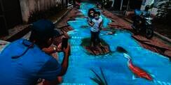 Mengintip Warna-Warni Mural 3D di Jalanan Cilandak, Keren!