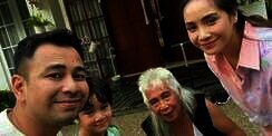 Lagi Berseteru, 5 Potret Gideon Tengker Bersama Keluarga Raffi