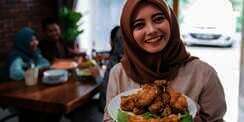 PSBB Diperpanjang, Mulai Siapkan Masakan Sekelas Restoran Kesayangan Yuk! 