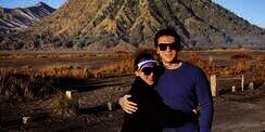 Mengintip Serunya Liburan Syahrini dan Reino Barack di Bromo