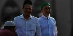 Ustaz Yusuf Mansur Kaget Lihat Isi Kitab Gus Baha