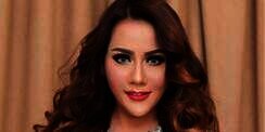 Tak Kuat 20 Tahun Dimadu, Nita Thalia Gugat Cerai Suami