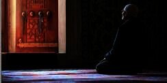 Doa Sholat Tahajud Latin Lengkap dengan Terjemahan dan Cara Mengerjakannya