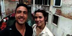 Lihat Pose Aneh Hamish Daud, Wajah Raisa Jadi Sorotan