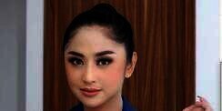 Dewi Perssik: Mau Hidup Enak Harus Sakit dan Lelah