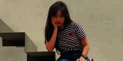 5 Potret Fuji, Adik Bibi yang Asuh Anak Vanessa Angel