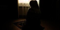 Tata Cara Sujud Sahwi, Sebelum atau Sesudah Salam?