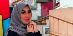 Foto Lawas Ini Buktikan Mama Amy Cantik Sejak Dulu