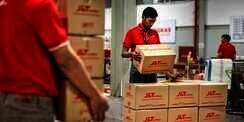 Rekor Harbolnas 12.12, Kirim Paket Sampai 20 Juta