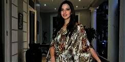 Meski Glamor, Nia Ramadhani Doyan Belanja Barang Murah, Punya Kalung KW Rp8.500