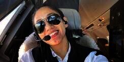 Potret Pilot Cantik Athira yang Digoda Irwan Musrry Jadi Jodoh El Rumi