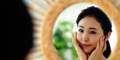 Lakukan 4 Hal Ini untuk Memenuhi Resolusi Kulit Glowing