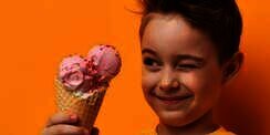 Benarkah Anak Makan Es Krim Bisa Terserang Flu, Ini Kata Dokter