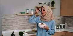 Ketahui Jenis Makanan yang Dapat Memperburuk Suasana Hati