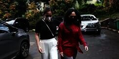 FOTO: Rachel Vennya Tertunduk Lesu di Sidang Cerai