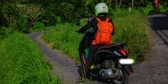 Saingan 'Miliarder Dadakan Tuban', Warga Desa Kuningan Borong Motor