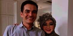 Lambaian Tangan Terakhir Rina Gunawan untuk Teddy Syah