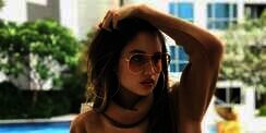 Cinta Laura Pakai Swimsuit, Netizen Salfok Bingung Cara Pakainya