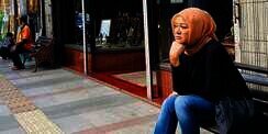 Jarang Tampil di Layar Kaca, Betharia Sonata Kini Berhijab