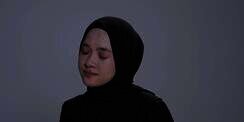 Nissa Sabyan Serba Hitam dan Bercucuran Air Mata, Ini Lagu Baru Sabyan Gambus