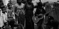 Viral Foto Lawas Tahun 40an, Netizen Malah Salfok ke Tentara Belanda