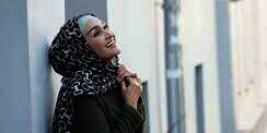 Hijrah, 5 Potret Terbaru Rita Hasan Artis Langganan Antagonis