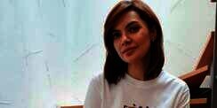 Pesona Najwa Shihab Pakai Sneakers, Tampil Keren Bak ABG