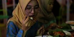 Doa Kenyang Makan Sahur dan Jadwal Imsak 21 April 2021
