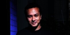 Nicholas Saputra Trending di Twitter, Sikapnya Saat Divaksin Tuai Pujian
