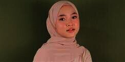 8 Foto Lawas Nissa Sabyan Sekolah SMK Otomotif, Paling Beda!