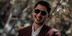 7 Potret Terbaru Arya Saloka Usai Potong Rambut, Bikin Syok!