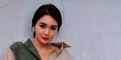 Ngaku Suka Main di Kamar Mandi, Pose Wika Salim di Bathtub Jadi Sorotan
