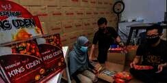 Dua Mahasiswa Raup Cuan dari Pasta Oden Rumahan, Omzet Miliaran