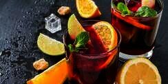 Minuman Sangria Segar untuk Sajian Hari Raya