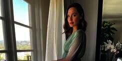3 Inspirasi Eye Makeup Ekostis ala Gal Gadot