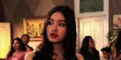 Heboh Natasha Wilona Pakai Crop Top, Netizen Heran: Gak Pernah Makan Seblak?