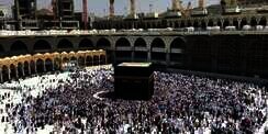 Insiden Sholat Jumat di Masjidil Haram, Pria Diringkus Diduga Mau Serang Khatib