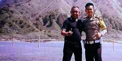 5 Potret Putra Tukul Arwana, Jabatan Mentereng dan Tampan