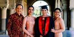 Kuliah 2 Jurusan Sekaligus, Maudy Ayunda Girang Lulus S2 Stanford University