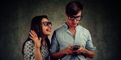 80 Kata-Kata Perjuangan Cinta, Makin Semangat Mengejar Gebetan
