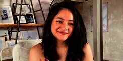 Pede Selfie dengan Uban, Caption Marshanda Membuat Netizen Ikutan Curhat