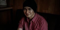 Saat Lepas Kupluk, Begini 5 Penampilan Gaya Rambut Anji yang Manglingi