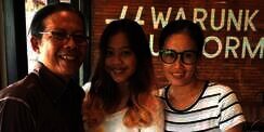 Jauh dari Sorotan, Potret Mesra Jaka Jinny Oh Jinny dan Istri
