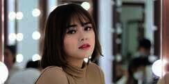 Deretan Seleb Wanita Tampil Menawan Dengan Rambut Pendek
