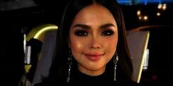9 Foto Artis Bella Astillah, Suaminya Viral Pamer Bagian Intim