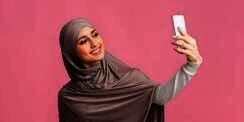 Tips Makeup Simple agar Selalu Siap Tampil Depan Kamera