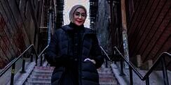 Mewah dan Berkelas, Sontek Inspirasi Gaya Hijab ala Erin Taulany