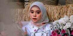 6 Potret Lawas Lesty Kejora saat SMA, Gaya Hijabnya Curi Perhatian