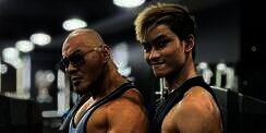 Sama-sama Kekar, Momen Adu Otot Deddy Corbuzier dan Azka