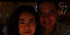 5 Pesona Casey Rebecca, Putri Semata Wayang Sonny Tulung